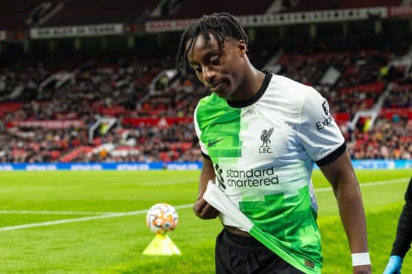 MANCHESTER, ENGLAND - Friday, April 12, 2024: Liverpool's substitute Isaac Mabaya walks off with an injury during the Premier League 2 Division 1 match between Manchester United FC Under-21's and Liverpool FC Under-21's at Old Trafford. (Photo by David Rawcliffe/Propaganda)